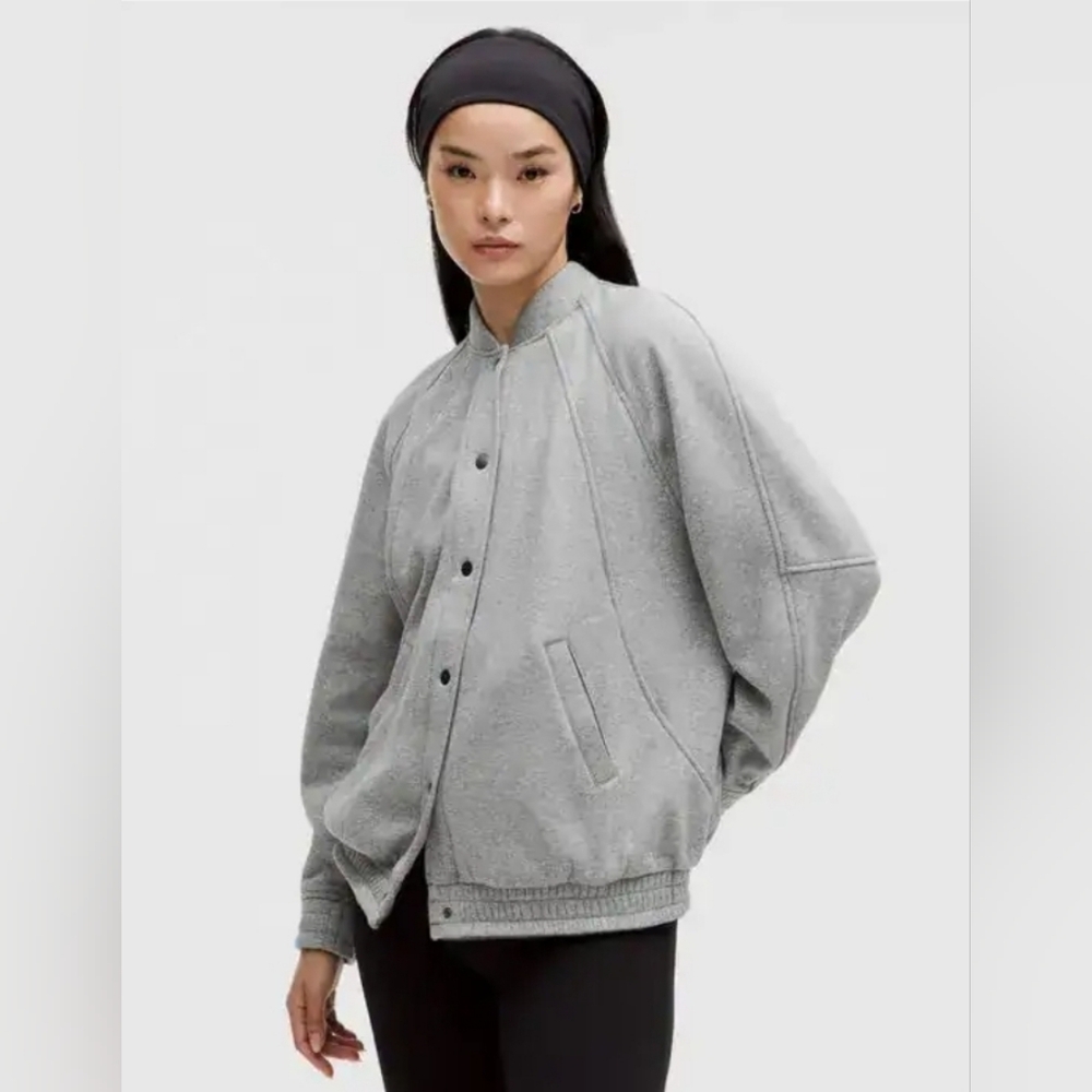 NWT Lululemon Scuba Oversized Varsity Jacket - Heathered Medium Grey Size M/L